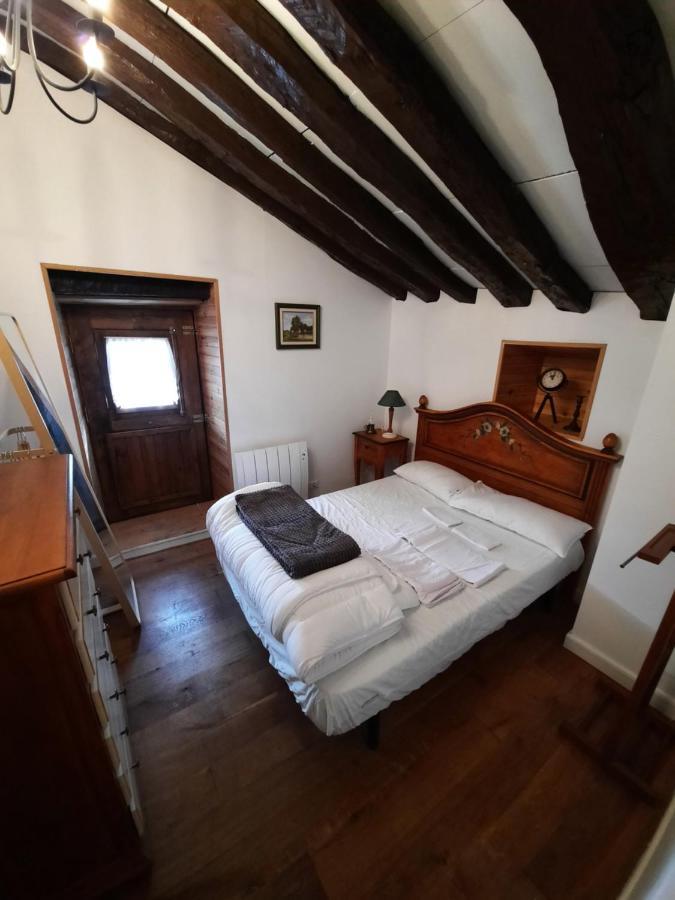 Cabaña Pasiega La Quemada San Pedro Del Romeral Exterior foto